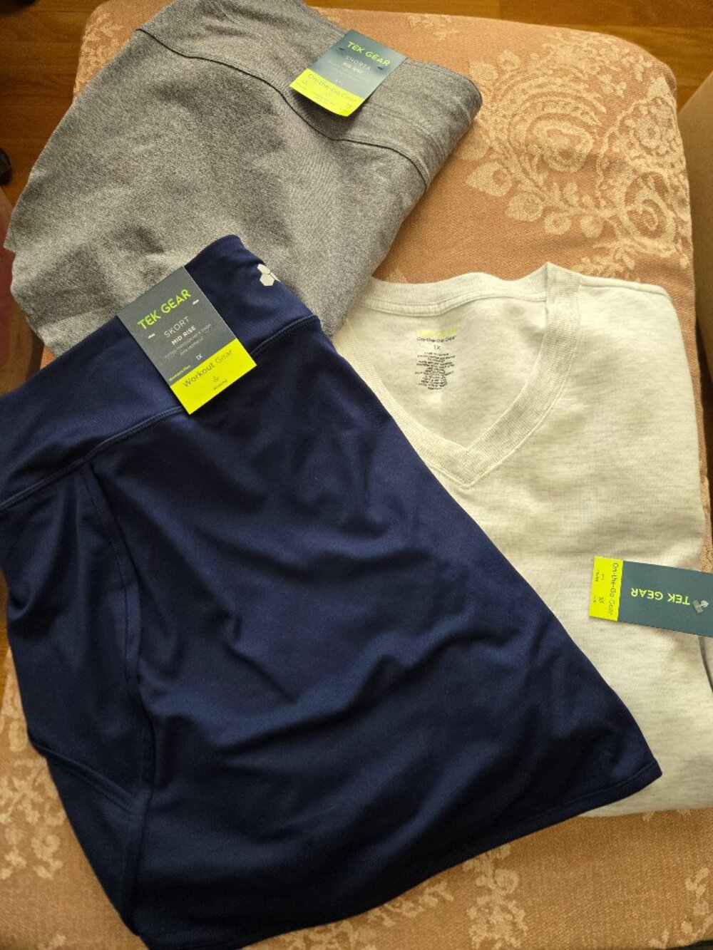NWT TEK GEAR Workout pieces - 3 pieces in the lot - 1X/XXL